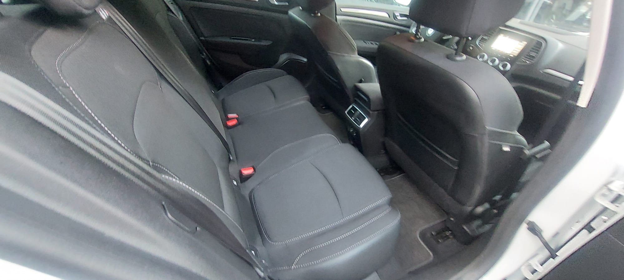 Renault Megane 1.5 DCI 115CV miniatura 5